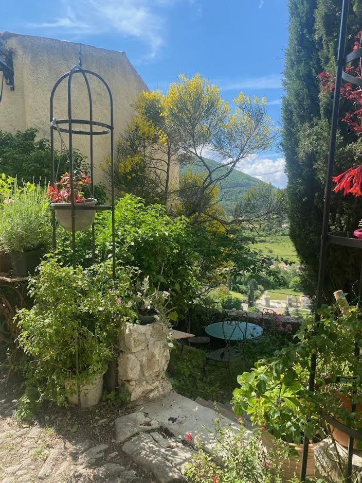 Les Magnolias Hotel Montbrun-les-Bains Luaran gambar